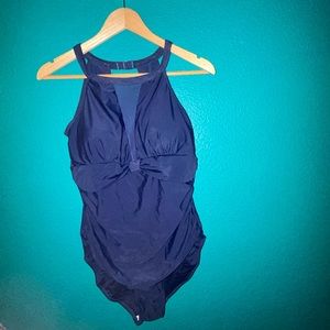 12crazy one piece women’s size XL bathing suit NWT